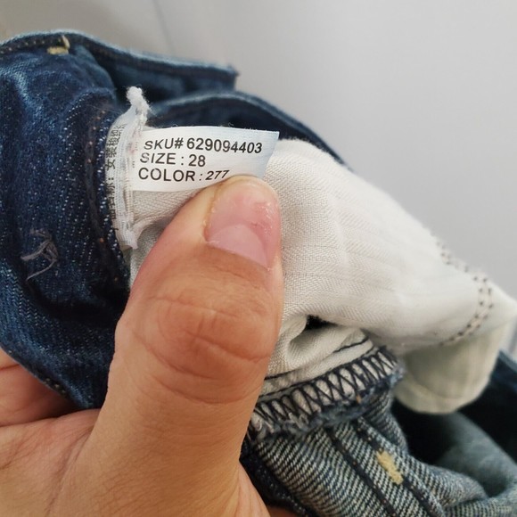 Embroidered Blue Jeans - Picture 7 of 7